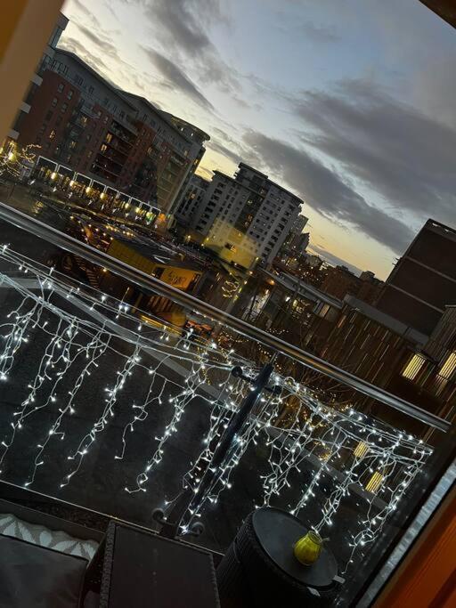 Leeds Clarence Dock 2 Bedroom Apt Leeds (West Yorkshire) Exterior photo