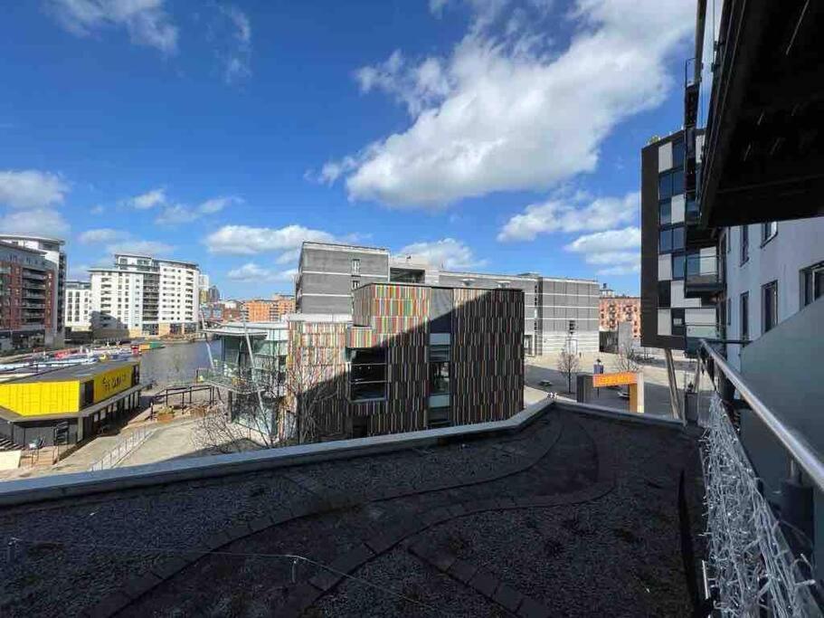 Leeds Clarence Dock 2 Bedroom Apt Leeds (West Yorkshire) Exterior photo