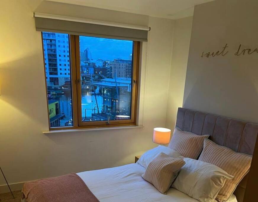 Leeds Clarence Dock 2 Bedroom Apt Leeds (West Yorkshire) Exterior photo